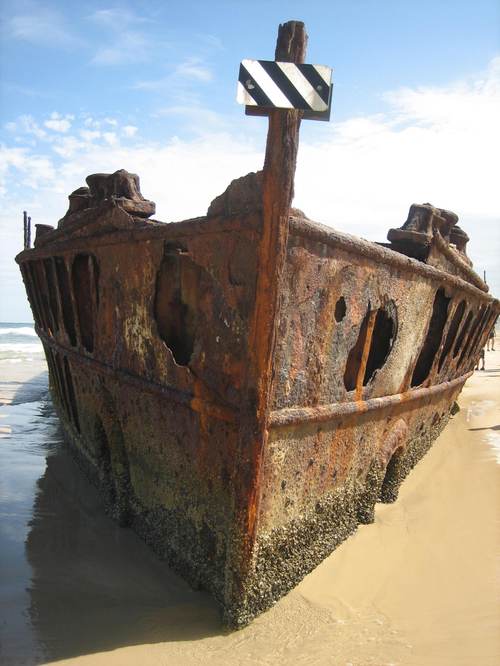 Maheno_shipwreck2