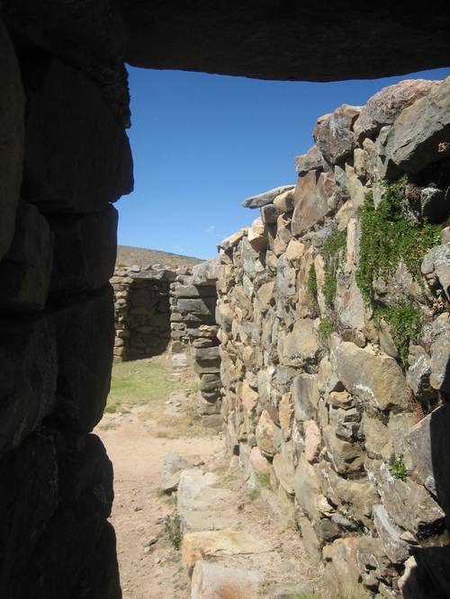 Inca_ruins