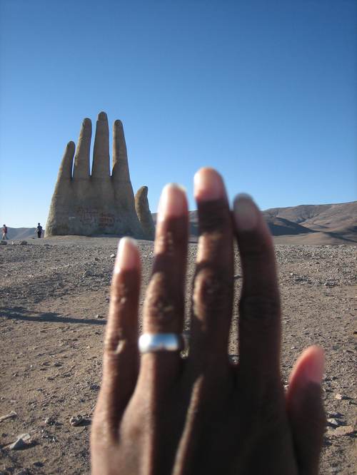 Hand_of_the_desert1