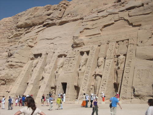 Abu_simbel12