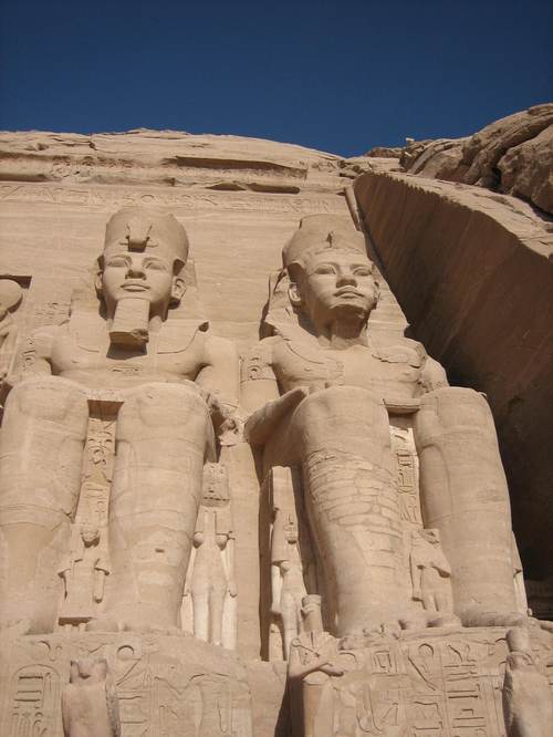 Abu_simbel3