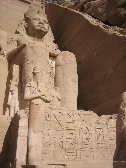 Abu_simbel4