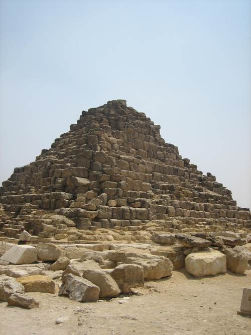 Small_pyramid