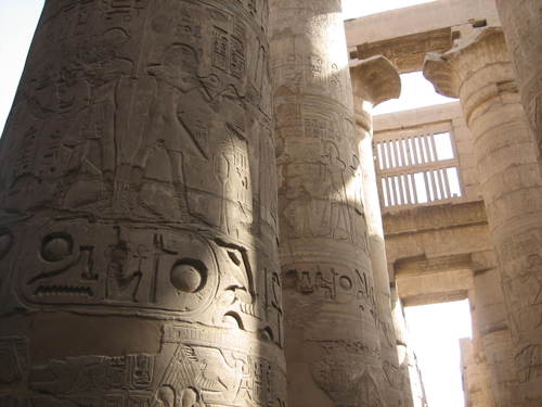 Karnak_hypostyle_hall6