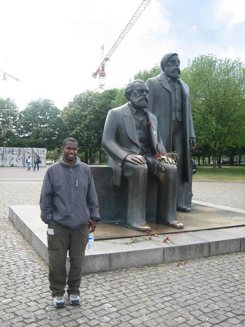 Berlin_marx_lenin_monument