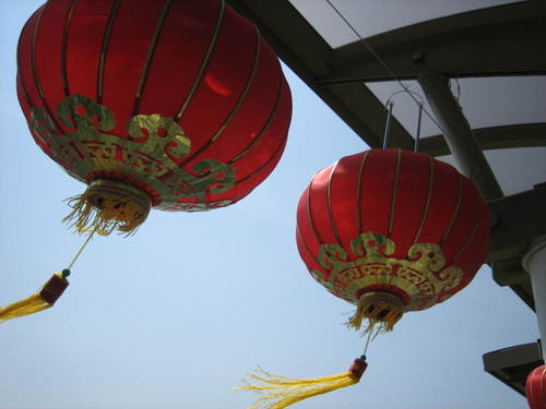 Lamma_lanterns