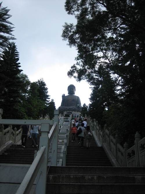 Tian_tan_buddha1