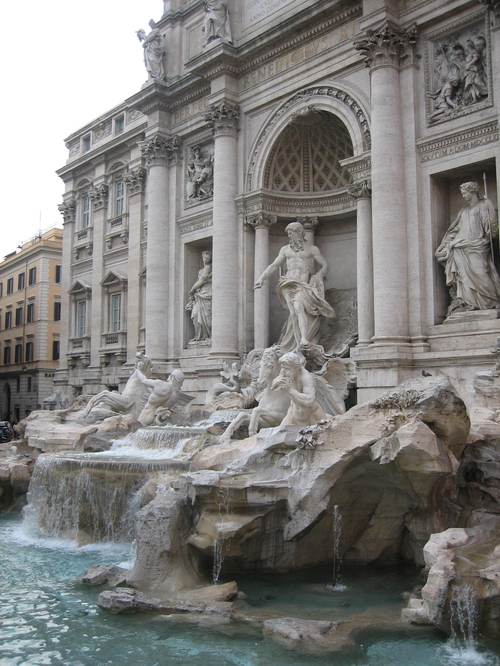 Trevi_fountain1