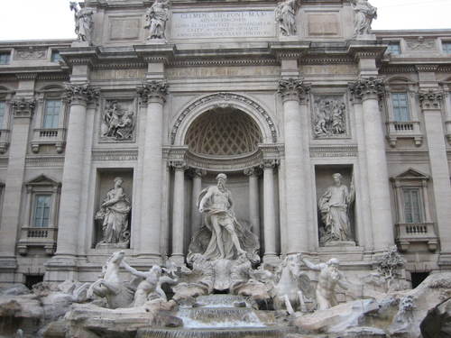 Trevi_fountain2