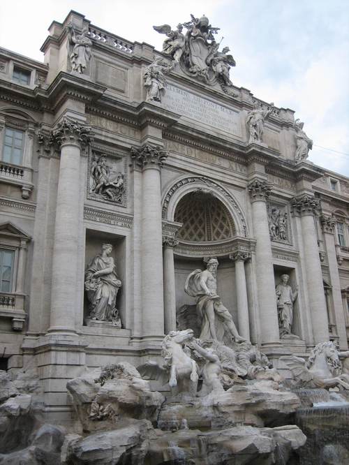 Trevi_fountain3