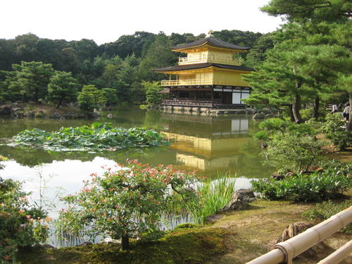 Kinkakuji_temple1