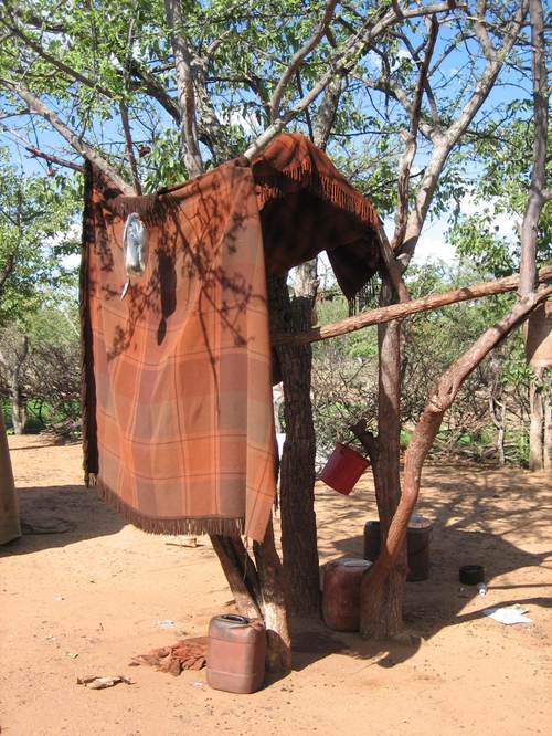 Himba_village