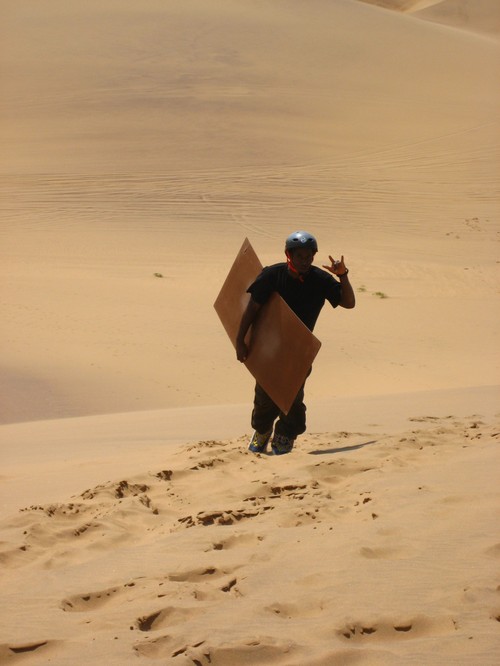 Climbing_the_dune