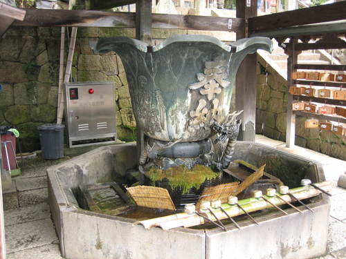 Nara_park_fountain3