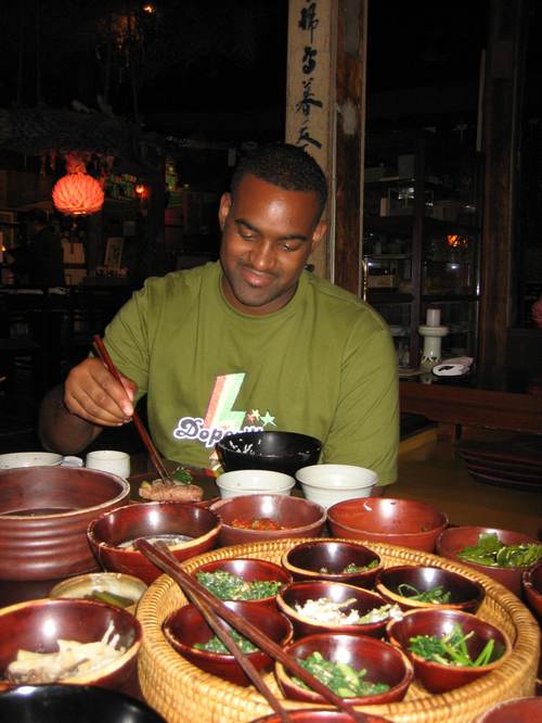 Evan_at_buddhist_temple_dinner