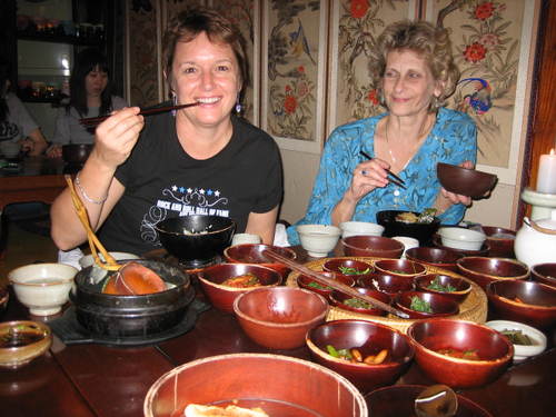 Judys_at_buddhist_temple_dinner