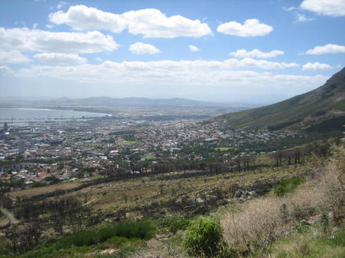 Capetown_fm_table_mountain1