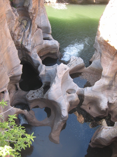 Bourkes_luck_potholes7