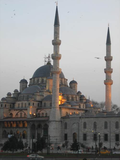 Mosque_at_dusk