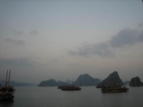 Boats_in_the_mist