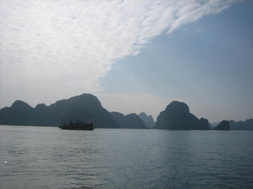 Halong_bay1