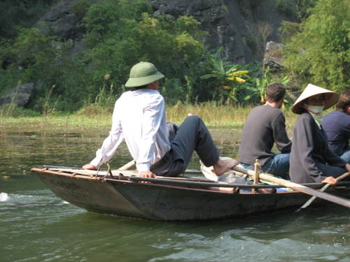 Rowing_with_feet